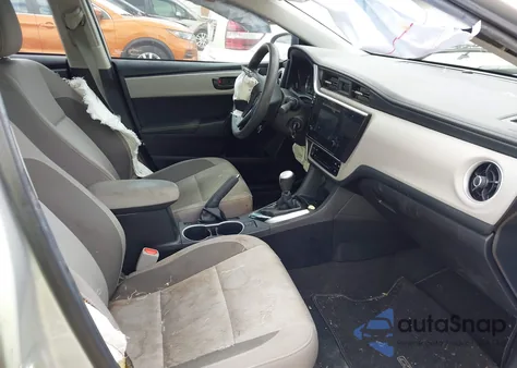 2019 Toyota Corolla Le z USA, uszkodzony, nr VIN 2T1BURHE9KC165975